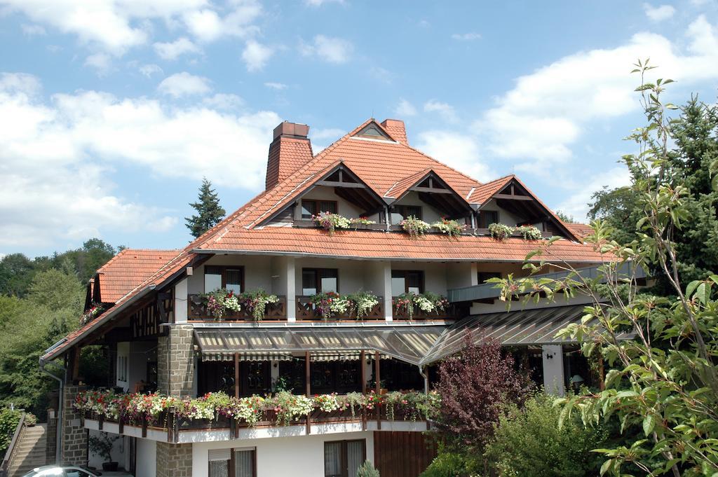 Hotel - Reweschnier Kusel Zewnętrze zdjęcie